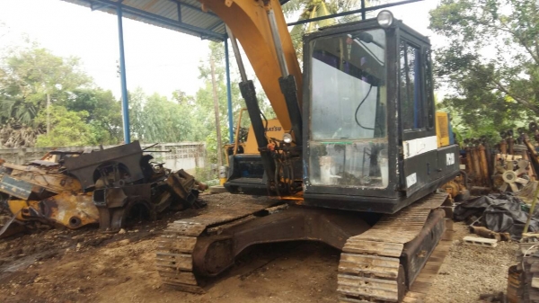 ขายรถแบคโฮ KOMATSU PC120-3 ราคา 400000