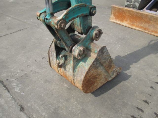 SALE___แบคโฮ KOMATSU PC30-7E (เครื่องดำ) เก่านอก จากJanpan สภาพเดิมๆ สวย พร้อมใช้งาน SALE___แบคโฮ KOMATSU PC30-7E (เครื่องดำ) เก่านอก จากJanpan สภาพเดิมๆ สวย พร้อมใช้งาน