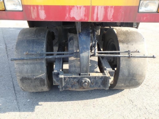 รถบดล้อยาง รถบดล้อยาง