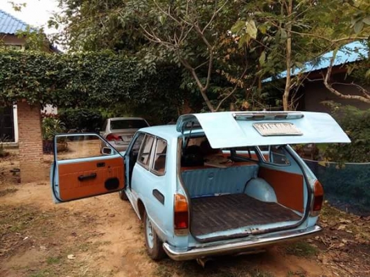 ขาย Toyota ke30แวน สภาพสวย บิ้วภายในใหม่หมด หุ้มหนังอย่างดี บุภายในเป็นหนังคุณภาพสูง สีแห้งช้าอย่างดี สำหรับคอคาสสิคเชิญครับ