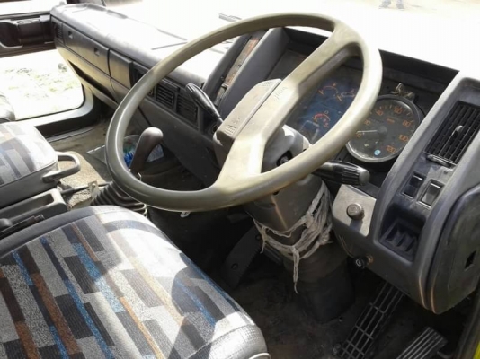 ขายรถบรรทุกติดเครน HINO FM1JNKA 10 ล้อ 2 เพลา ติดเครน unic 3 ตัน ท้องวี เครื่อง JO8C-210 แรง ขายรถบรรทุกติดเครน HINO FM1JNKA 10 ล้อ 2 เพลา ติดเครน unic 3 ตัน ท้องวี เครื่อง JO8C-210 แรง