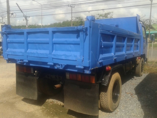 ขายรถบรรทุก 6 ล้อดัมพ์ ISUZU NPR 120 แรงม้า ราคา 470000