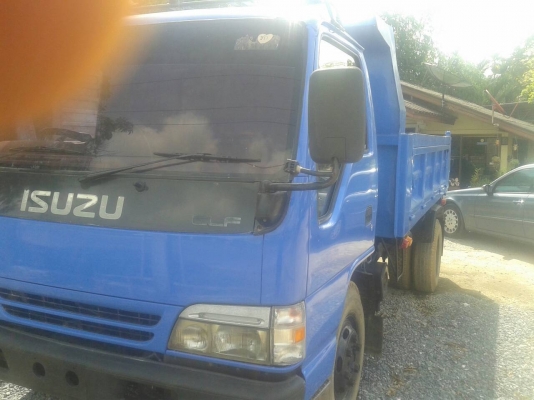 ขายรถบรรทุก 6 ล้อดัมพ์ ISUZU NPR 120 แรงม้า ราคา 470000