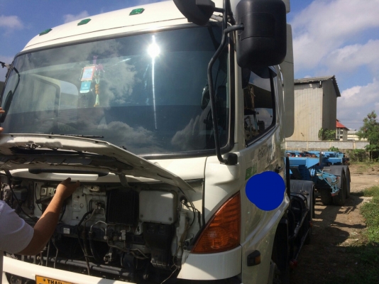 รถ 6ล้อ ฮีโน่