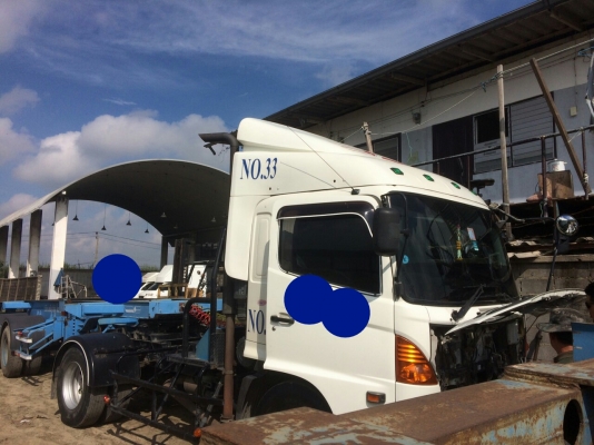 รถ 6ล้อ ฮีโน่