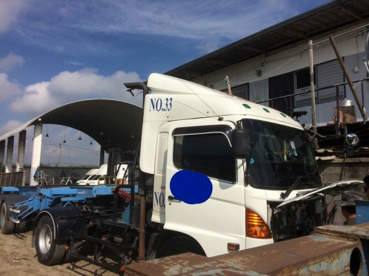 รถ 6ล้อ ฮีโน่