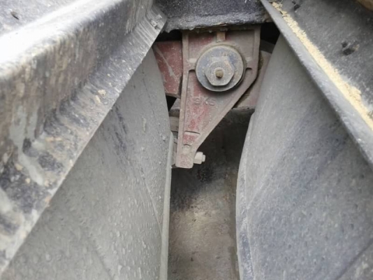 ขายหางเซมิดัมพ์ อู่ ป.รุ่งเรือง ขอนแก่น ยาว 9.20 เมตร 3 เพลา พร้อมใช้งาน ทะเบียนพร้อม ขายหางเซมิดัมพ์ อู่ ป.รุ่งเรือง ขอนแก่น ยาว 9.20 เมตร 3 เพลา พร้อมใช้งาน ทะเบียนพร้อม