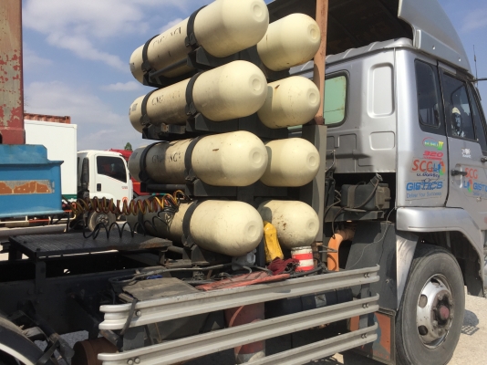 หัวพร้อมหางพร้อมตู้  นิสันCw454.320 แรง ก๊าซ NGV 100\%