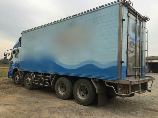 รถฮีโน่ 12 ล้อ ตู้เย็น FL1M  315 แรงม้า. ปี 45.  ( รถประกอบ. )     สนใจติดต่อ  081 - 6079515