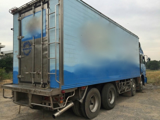 รถฮีโน่ 12 ล้อ ตู้เย็น FL1M  315 แรงม้า. ปี 45.  ( รถประกอบ. )     สนใจติดต่อ  081 - 6079515