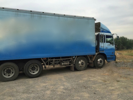 รถฮีโน่ 12 ล้อ ตู้เย็น FL1M  315 แรงม้า. ปี 45.  ( รถประกอบ. )     สนใจติดต่อ  081 - 6079515