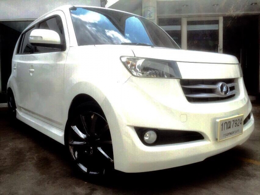 Toyota BB สีขาวมุก รถวิ่งน้อย สภาพสวยจี๊ด พูดเลยคะ