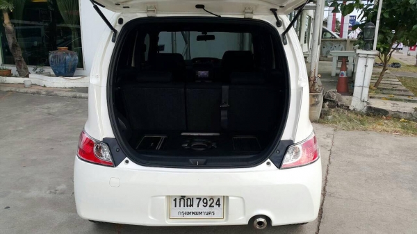 Toyota BB สีขาวมุก รถวิ่งน้อย สภาพสวยจี๊ด พูดเลยคะ