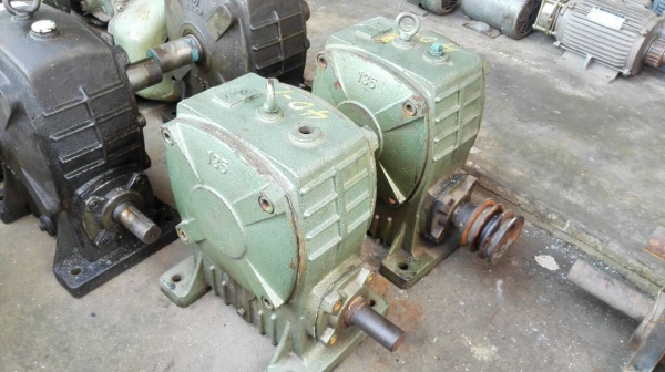 Sell>> วอร์มเกียร์ทด Taiwan เบอร์ 135 ทด 1:40 มาคู่ สภาพสวยพร้อมใช้งาน.