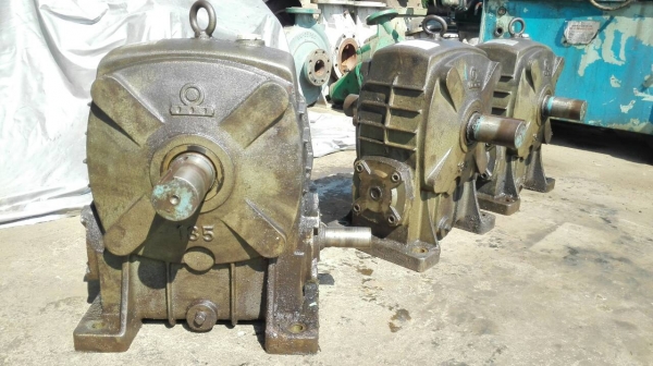 Sell>> วอร์มเกียร์ทด MAKISHINKO Made in Japan เพลาออก 2 ทาง เบอร์ 135 ทด 1:60 สวย สด นอก แน่นทุกตัวมาเทสได้เลย. Sell>> วอร์มเกียร์ทด MAKISHINKO Made in Japan เพลาออก 2 ทาง เบอร์ 135 ทด 1:60 สวย สด นอก แน่นทุกตัวมาเทสได้เลย.