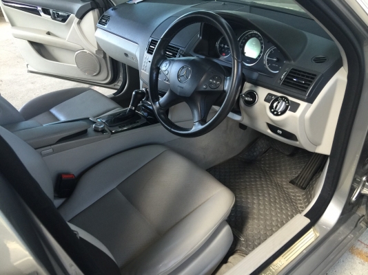 BENZ C220 CDI ปี 2010 รถสวย หน้าเดิม - หลังเดิม ภายในใหม่กริ๊บ ประหยัดน้ำมันสุดๆ ซื้อไปคุ้ม ไม่ต้องทำอะไรเพิ่มเลย