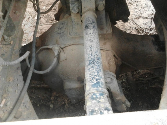 รถฮีโน่ 10 ล้อ ท้ายลาด FM3H  195 แรงม้า. ปี 39.   สนใจติดต่อ  081 - 6079515