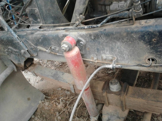 รถฮีโน่ 10 ล้อ ท้ายลาด FM3H  195 แรงม้า. ปี 39.   สนใจติดต่อ  081 - 6079515