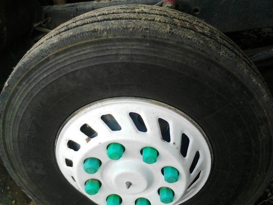 รถฮีโน่ 10 ล้อ ท้ายลาด FM3H  195 แรงม้า. ปี 39.   สนใจติดต่อ  081 - 6079515