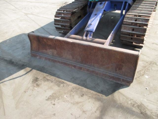 ขายรถขุด KOMATSU PC20-7E เครื่องดำ มีลายหัว  แทรคเหล็ก  คอนโทลน้ำมัน T.0894081471