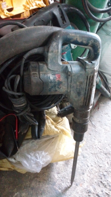 ขาย !! แย็กBOSCH รุ่น388 ( แย็กได้- เจาะได้) พร้อมใช้งาน