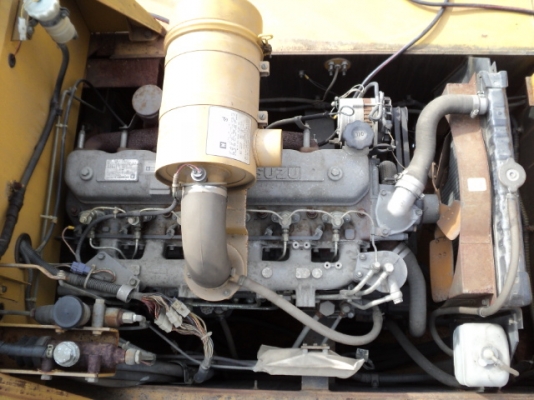 รถบดล้อยาง 9 ล้อ ยี่ห้อ คาวาซากิ รุ่น KR20D #2470 นำเข้าจากญี่ปุ่นค่ะ ราคาไม่แรง สนใจติดต่อ ใหม่ 061-4194022