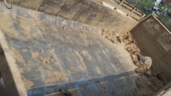 ขายดั้มท้องเรือ 10 ล้อ สามมิตร