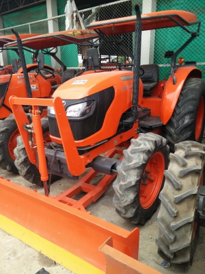 ขาย KUBOTA M6040 +ใบมีดดันดินหน้า สภาพสวยพร้อมใช้งาน