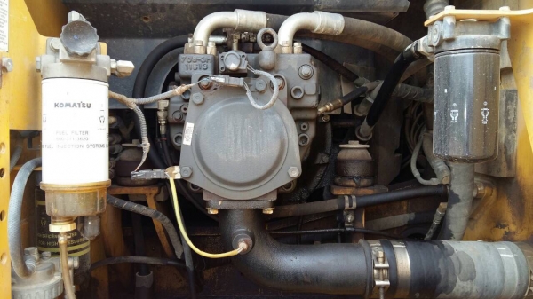 ขายครับ แบคโฮ โคมัตสุ PC160-8 อินวอยซ์ สภาพสวย พร้อมใช้ครับ