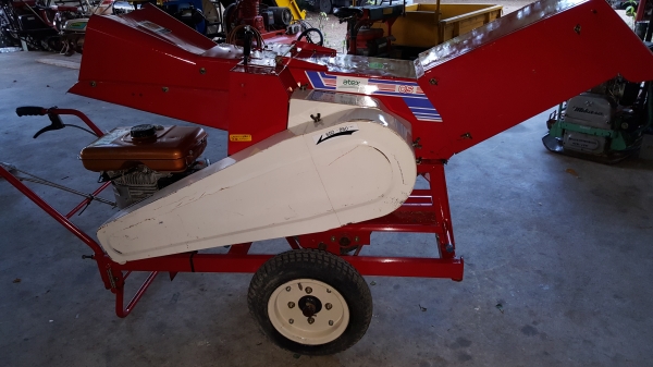 เครื่องย่อยกิ่งไม้ สวยๆๆ รหัสสินค้า V - 5 เครื่องย่อยกิ่งไม้ สวยๆๆ รหัสสินค้า V - 5