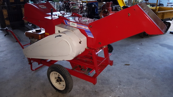 เครื่องย่อยกิ่งไม้ สวยๆๆ รหัสสินค้า V - 5 เครื่องย่อยกิ่งไม้ สวยๆๆ รหัสสินค้า V - 5