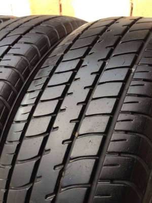 ยาง DUNLOP 185-60-15 ปี 12 ครบชุด 4 เส้น 2200 สภาพสวยๆดอกยางนิ่มๆไม่บวมเอาไปวิ่งกันยาวๆราคาเบาๆค่ะ
