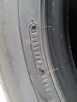 ขายยาง Dunlop AT 20 245 70 16 ปี 14