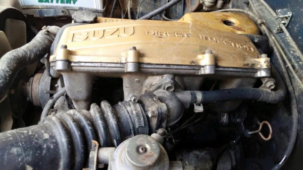 ขายTFR90หัวเดียวปี36 เครื่องพอได้. วิ่งดีกำลังดี.  คัสชีมีลอยเชื่อม1ที่ นอกนั้นสวยหมด หน้าตาเดิม. แอร์หนาว ภายในสวย กะบะดีแม็ก ยางดี4เส้น เอกสารพร้อมโอน ราคา68500 สนใจ0930693225 สารคาม