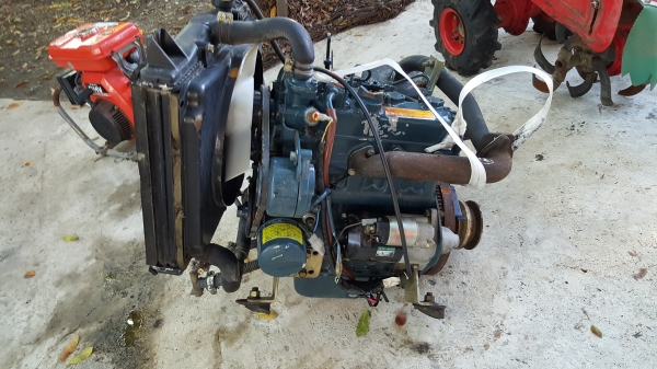 สามสูบ คูโบต้า 16.5 แรง สามสูบ คูโบต้า 16.5 แรง