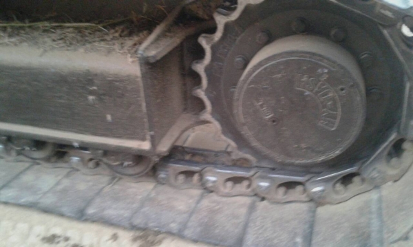 ขายถูกด่วนๆรถขุดKOMATSU PC75UU-1 เครื่องยนต์ KOMATSU-4D95/ มีเก๋ง/ปรับสภาพให้เรียบร้อย/พร้อมใช้งาน  ราคาเพียง 355,000 บาท สนใจติดต่อ 0819337688