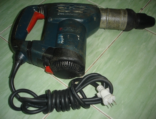 ขายสว่านโรตารี่ BOSCH รุ่น GBH 4-32 DFR(900w.)