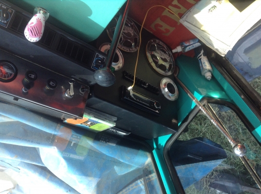 ขายรถตีนา โทร0838967620