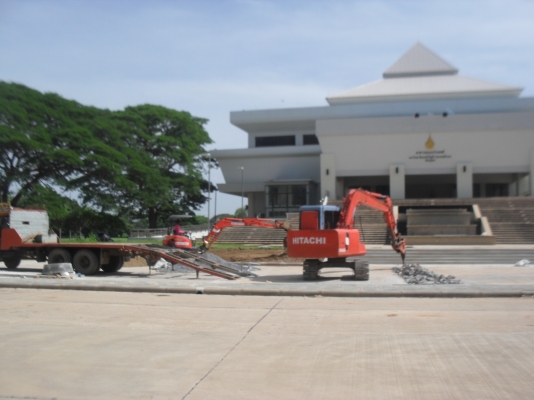 ให้เช่าแม็คโคPC 200 120, 60,30 20,หัวเจาะ สว่าน   หัวเจาะกะแทก ในพื้นที่ พิจิตร พิษณุโลก