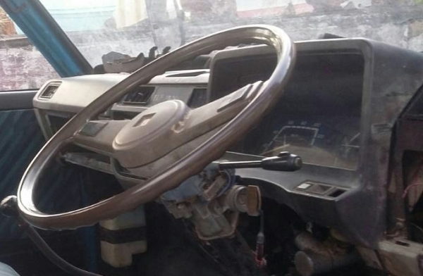 สีล้อ อีซูซุ TL74 ช่วงสั้น3.20ม สภาพดีสวยพร้อมใช้ เล่มทะเบียนพร้อมโอน