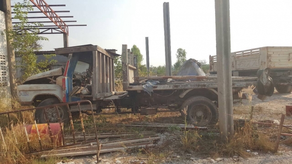 ขายตามสภาพ 6 ล้อ หัวยาวดั้ม เครื่อง 6BB1 145 แรงม้า คัสซีสวยตลอดเส้น พวงมาลัยพาวเวอร์ ทะเบียนครบ