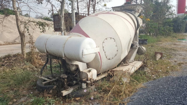 ขาย โม่ปูน 3 คิว อุปกรณ์ครบ สภาพพร้อมใช้ ยกขึ้นใ่สรถได้เลย