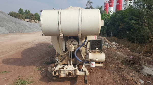 ขาย โม่ปูน 6 คิว สภาพพร้อมใช้ อุปกรณ์ครบ