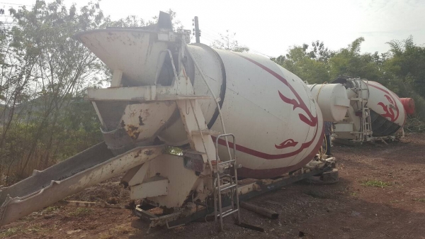 ขาย โม่ปูน 6 คิว สภาพพร้อมใช้ อุปกรณ์ครบ