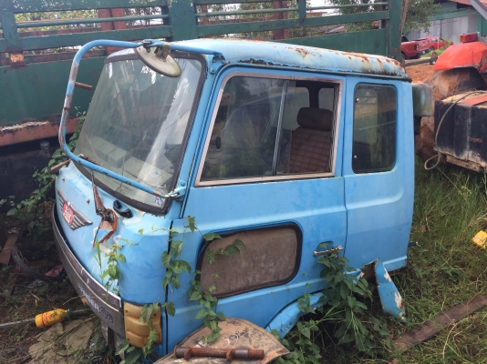 10ล้อเพลาเดียว...HINO KT925...ตามสภาพ มีหัวเก๋งให้ เล่มทะเบียนพร้อม...