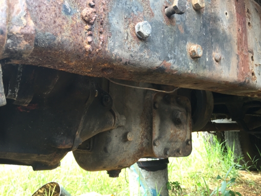 10ล้อเพลาเดียว...HINO KT925...ตามสภาพ มีหัวเก๋งให้ เล่มทะเบียนพร้อม...