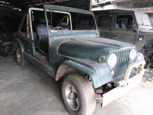 ขายjeep cj6และโป่งเย็บ