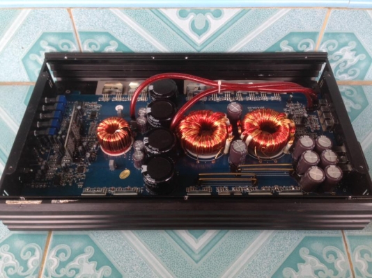 แอมป์คลาสดี POWER STROM 2000W มือสองสภาพสวย ใช้งานปกติ เบสดีเป็นลูก ขับซับ10&quot;-12&quot;หล่อได้ ขาย 2650 บาท สนใจ0892425454 อยู่สระบุรี
