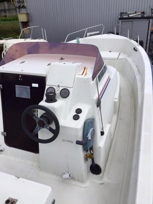 เรือนิสสัน FR710 ขนาด 21 ฟุตเครื่อง 140 โฟหัวฉีด