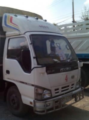 หกล้อ อีซูซุ NKR130ยูโรปี49ช่วงยาว4.30ม สภาพพร้อมใช้ สวยบางเดิม ทะเบียนพร้อมโอน